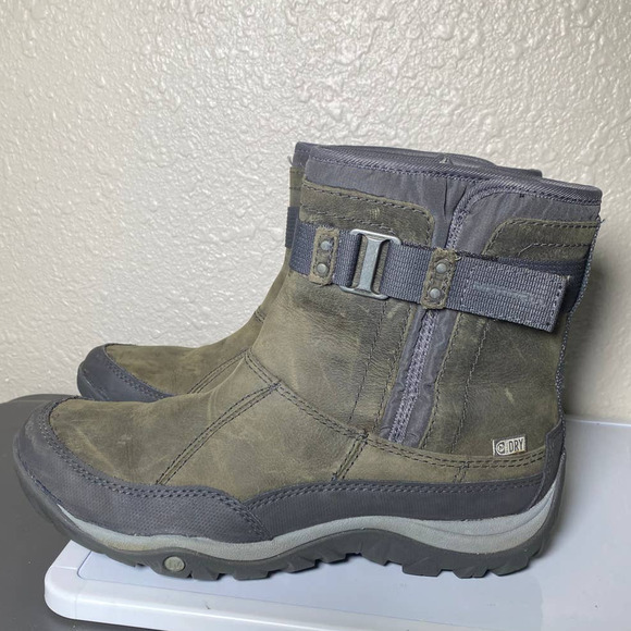 Merrell select grip select dry booties size 7.5 - Picture 3 of 7